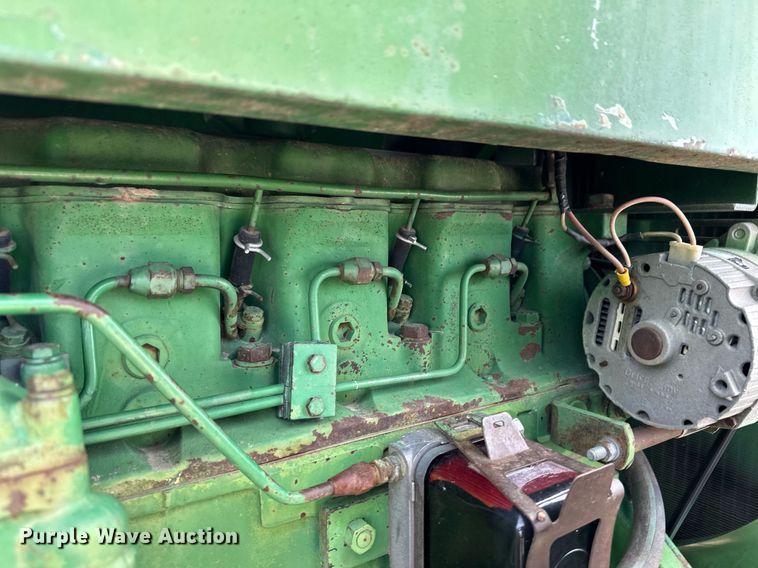 image for item ER8328 1965 John Deere 4020 tractor