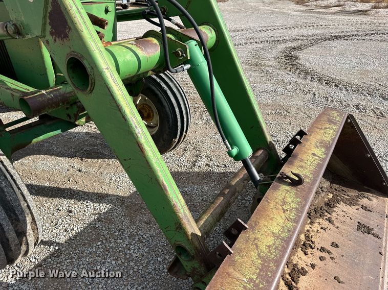 image for item ER8328 1965 John Deere 4020 tractor