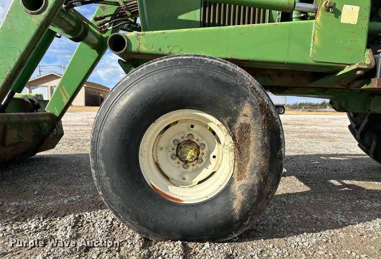 image for item ER8328 1965 John Deere 4020 tractor