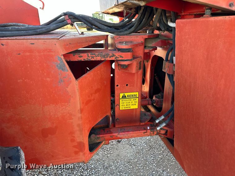 image for item ER8329 1982 Versatile 895 4WD tractor