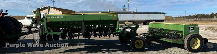 image for item ER8330 John Deere 8500 grain drill