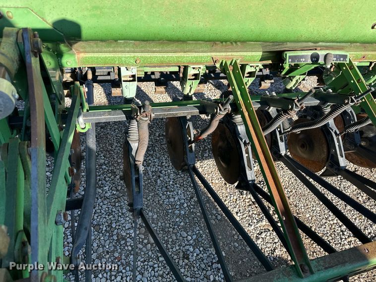 image for item ER8330 John Deere 8500 grain drill