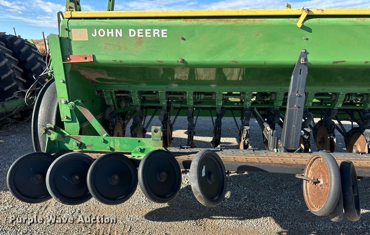 image for item ER8330 John Deere 8500 grain drill