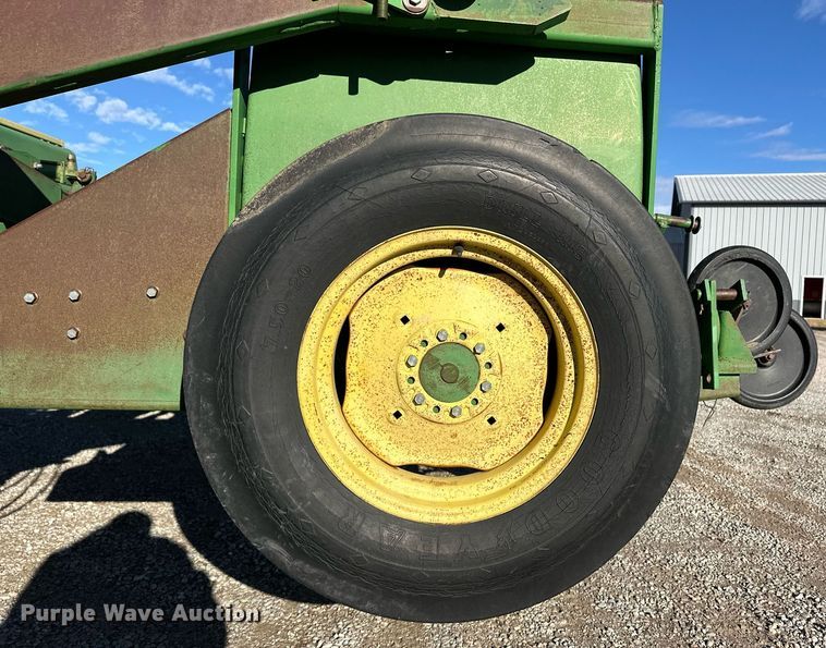 image for item ER8330 John Deere 8500 grain drill