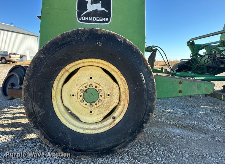 image for item ER8330 John Deere 8500 grain drill
