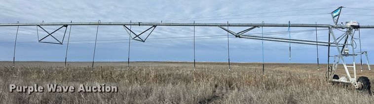 image for item ER8442 Valley 7000 center pivot
