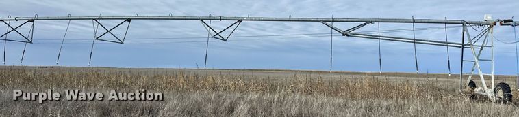 image for item ER8442 Valley 7000 center pivot