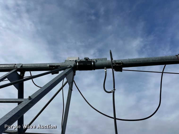 image for item ER8442 Valley 7000 center pivot