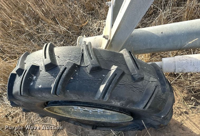 image for item ER8442 Valley 7000 center pivot