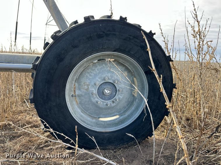 image for item ER8442 Valley 7000 center pivot