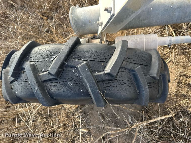 image for item ER8442 Valley 7000 center pivot