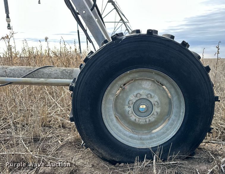 image for item ER8442 Valley 7000 center pivot