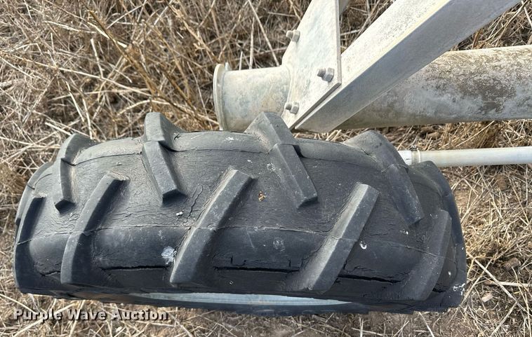 image for item ER8442 Valley 7000 center pivot