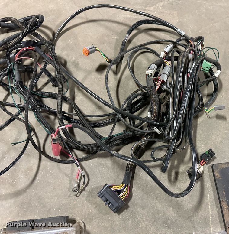 image for item ER8455 Trimble GPS system