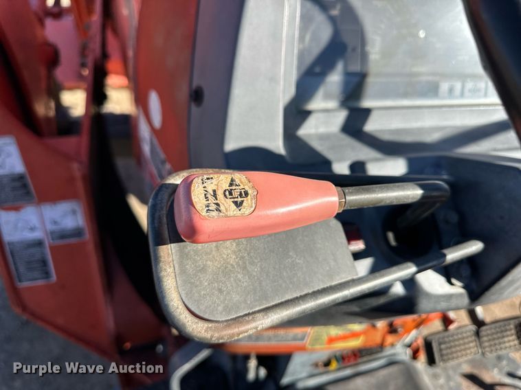 image for item ER8463 Kubota 9000 tractor