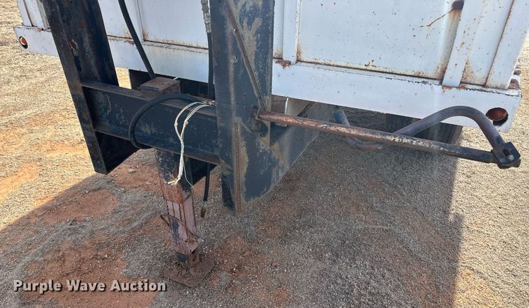 image for item ER8466 Shop built grain trailer