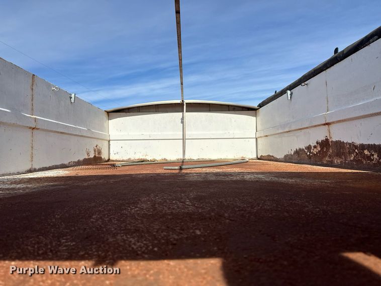 image for item ER8466 Shop built grain trailer