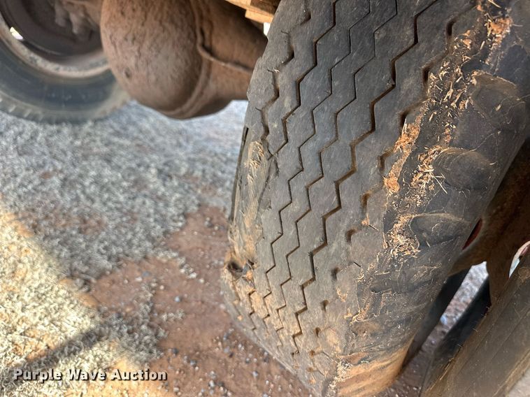 image for item ER8466 Shop built grain trailer