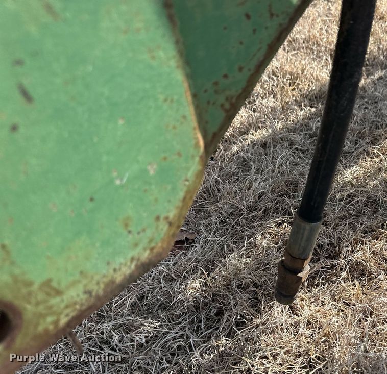 image for item ER8468 John Deere field cultivator