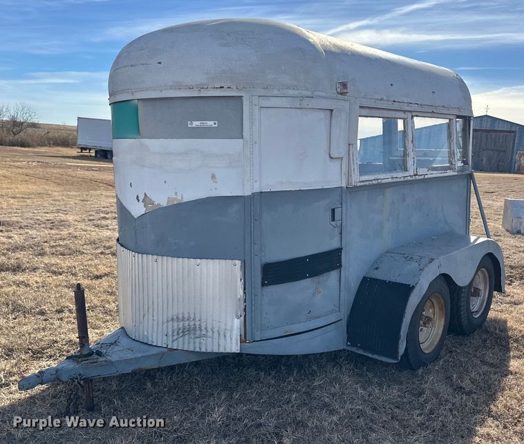 image for item ER8470 Livestock trailer