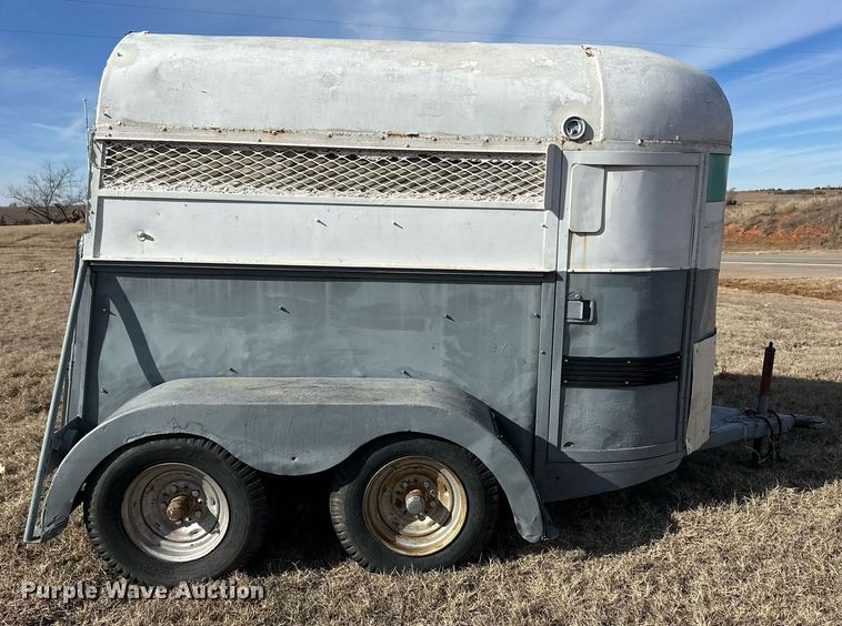 image for item ER8470 Livestock trailer