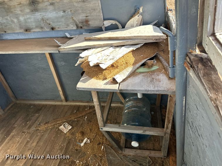 image for item ER8470 Livestock trailer