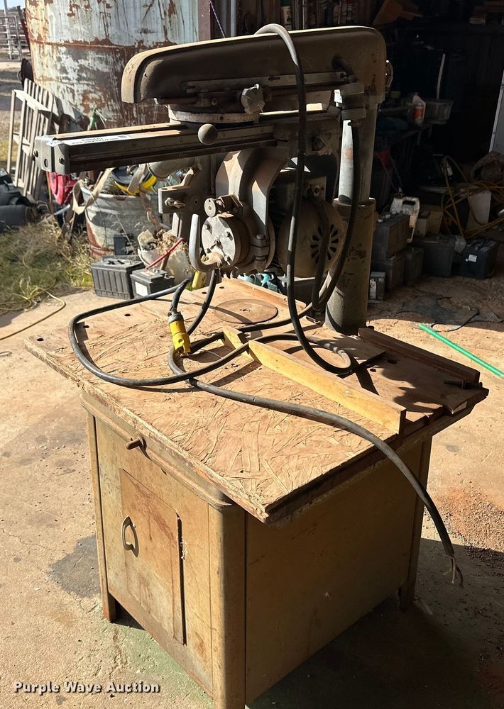 image for item ER8475 Delta Milwaukee Multiplex 40-B radial arm saw