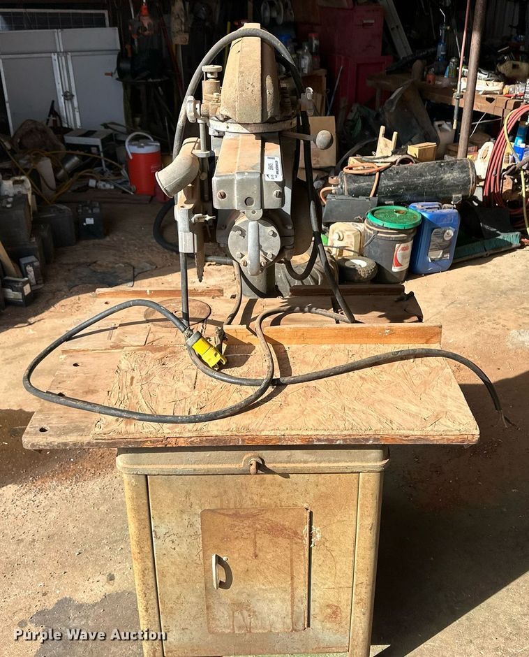 image for item ER8475 Delta Milwaukee Multiplex 40-B radial arm saw