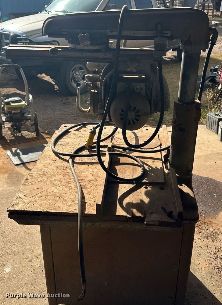 image for item ER8475 Delta Milwaukee Multiplex 40-B radial arm saw