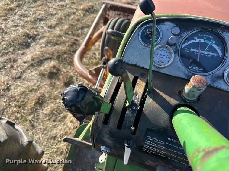 image for item ER8482 1964 John Deere 4020 tractor