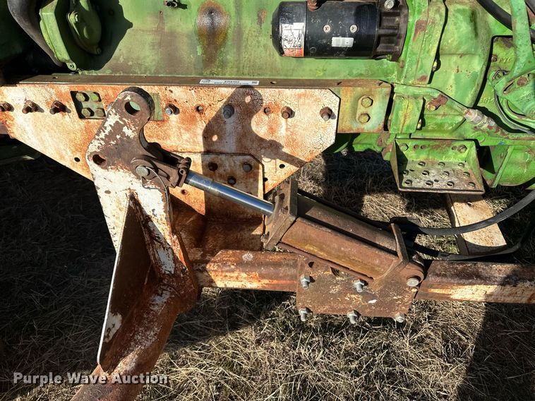 image for item ER8482 1964 John Deere 4020 tractor