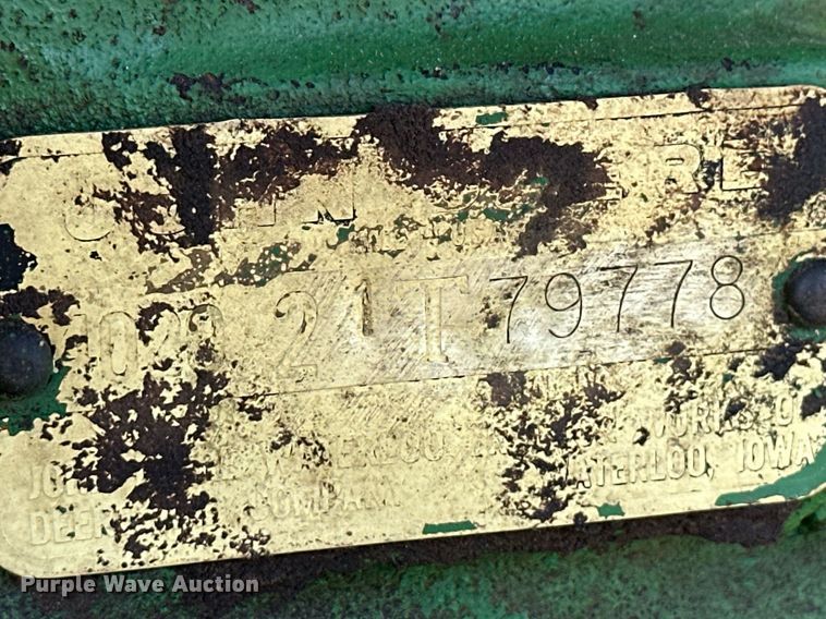 image for item ER8482 1964 John Deere 4020 tractor