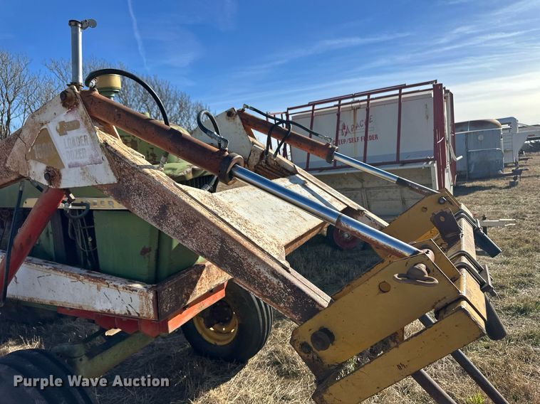 image for item ER8494 1961 John Deere 4010 tractor