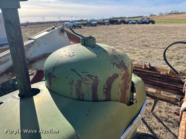 image for item ER8494 1961 John Deere 4010 tractor