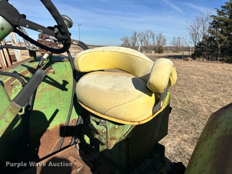 image for item ER8494 1961 John Deere 4010 tractor