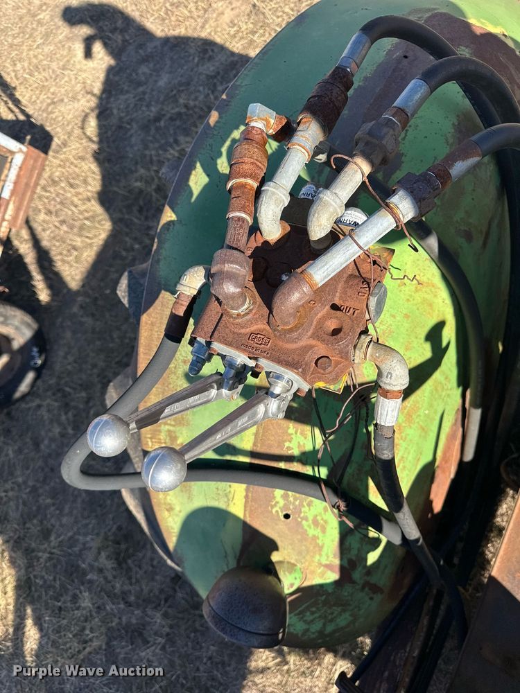 image for item ER8494 1961 John Deere 4010 tractor