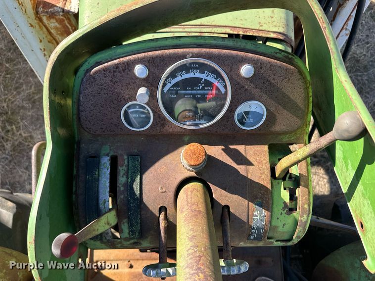 image for item ER8494 1961 John Deere 4010 tractor