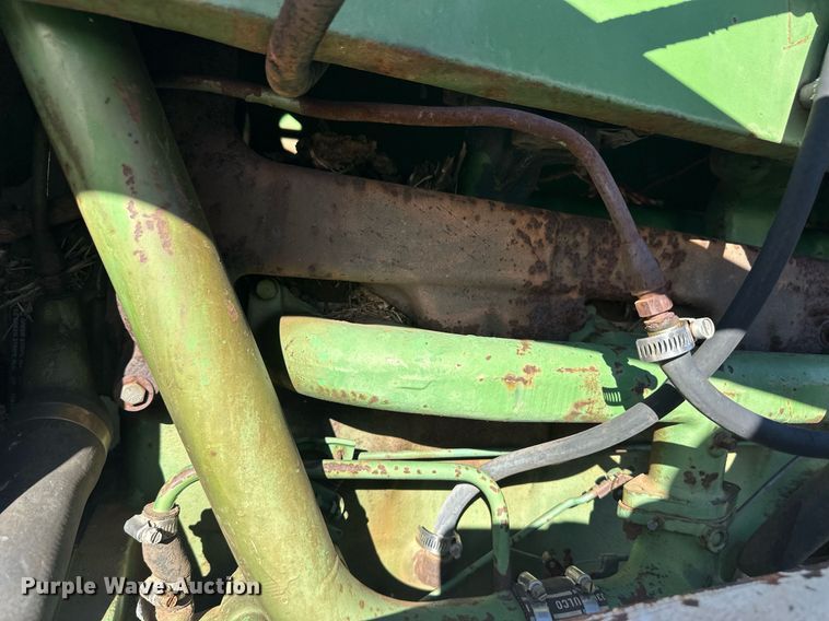 image for item ER8494 1961 John Deere 4010 tractor