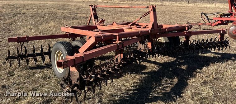 image for item ER8496 Mulch treader picker