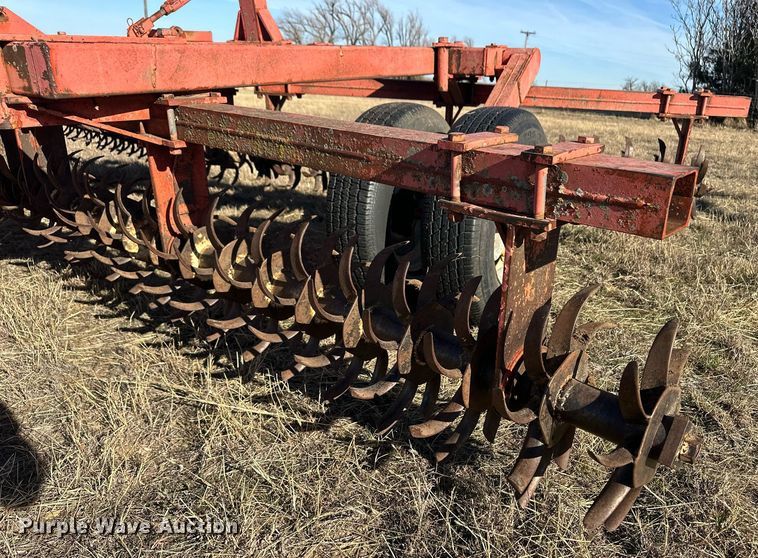 image for item ER8496 Mulch treader picker