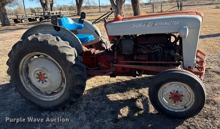 image for item LH9330 Ford 601 Workmaster tractor