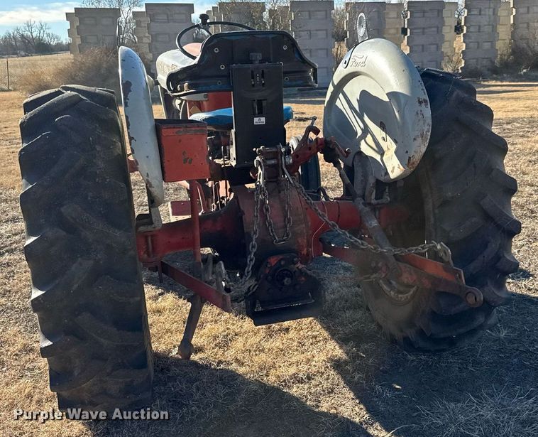 image for item LH9330 Ford 601 Workmaster tractor