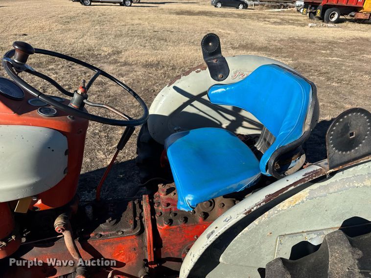 image for item LH9330 Ford 601 Workmaster tractor