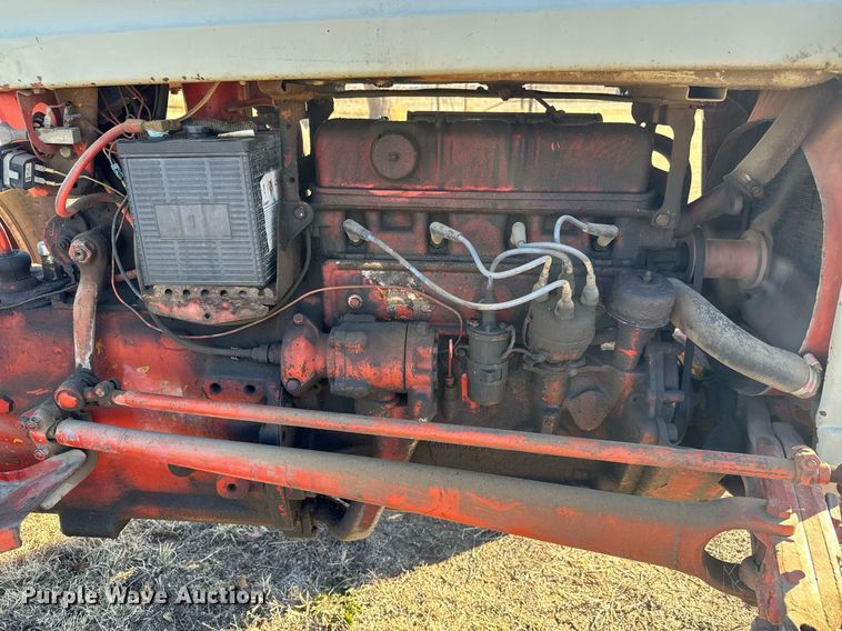 image for item LH9330 Ford 601 Workmaster tractor