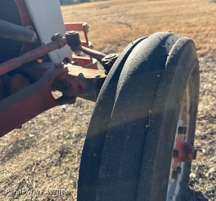 image for item LH9330 Ford 601 Workmaster tractor