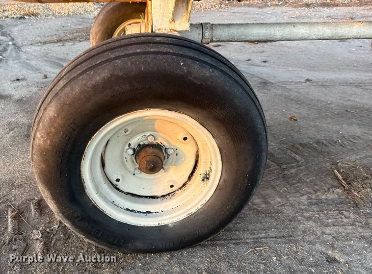 image for item LH9334 1965 Delta  NH3 tank trailer