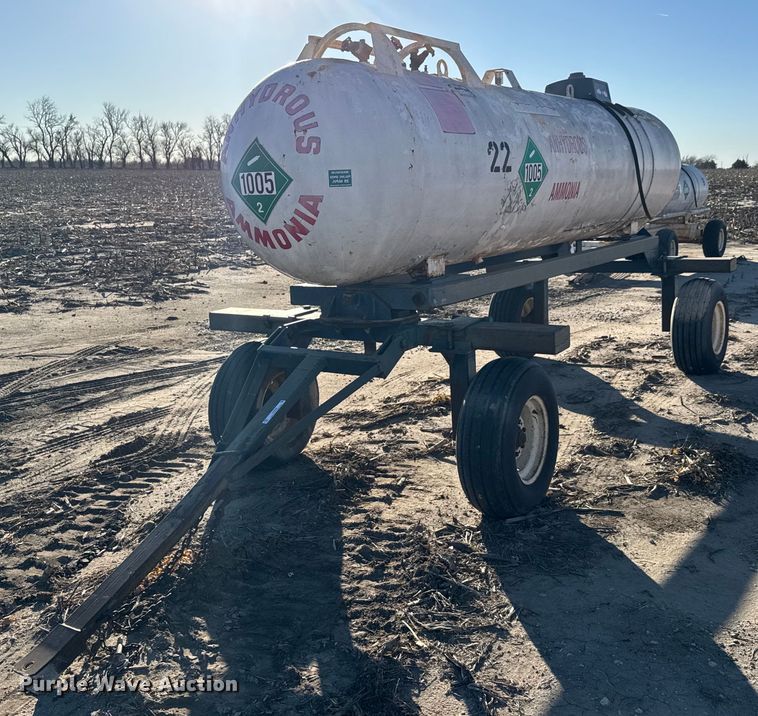 image for item LH9335 1992 Trinity Industries NH3 tank trailer