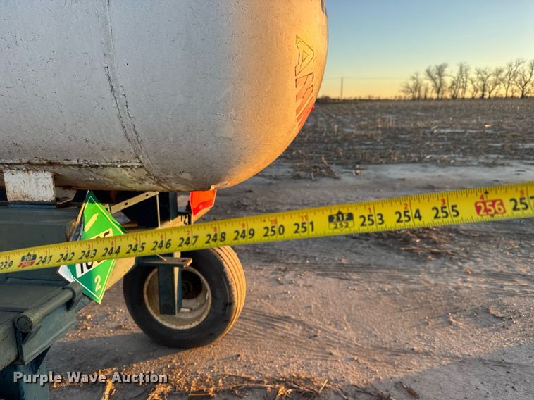 image for item LH9335 1992 Trinity Industries NH3 tank trailer