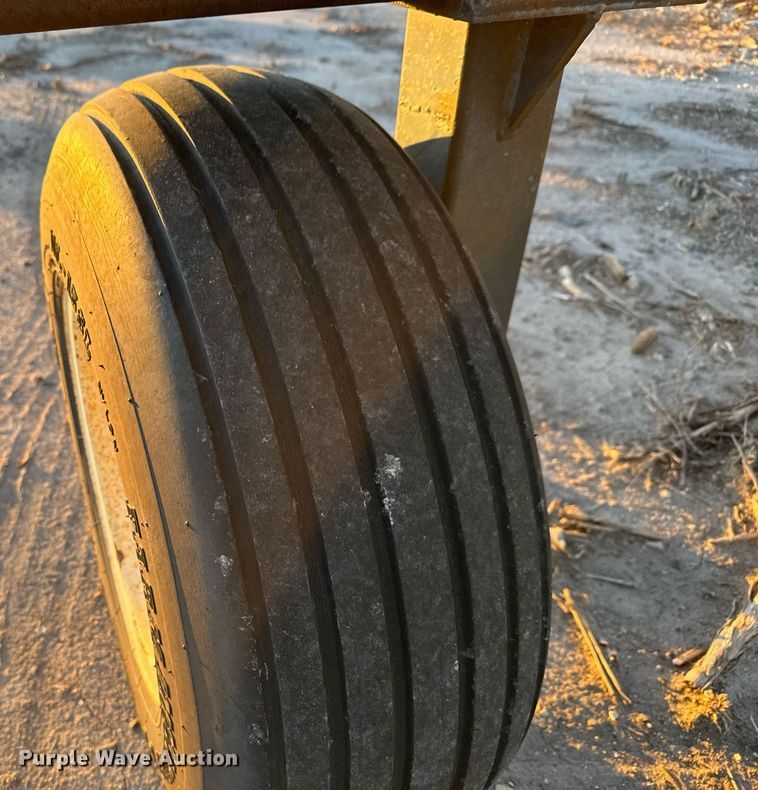 image for item LH9335 1992 Trinity Industries NH3 tank trailer