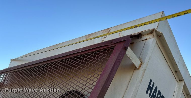 image for item LH9336 1973 Ford 7000 feed mixer truck